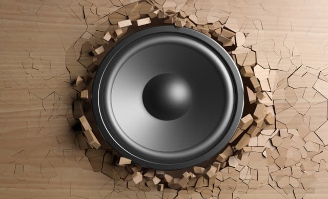 Dynaudio høyttalere med Nahimic