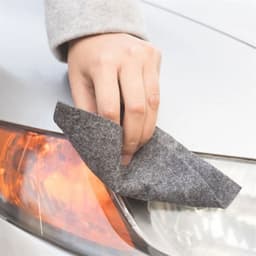 Anti-ridseklud med nanoteknologi - til alle bilfarver