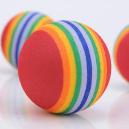 Sateenkaaripallo Kissan lelu 6,3 cm