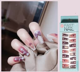 Press-On False Nails Geelikynnet Ei tarvita liimaa 24 kpl Monivärinen