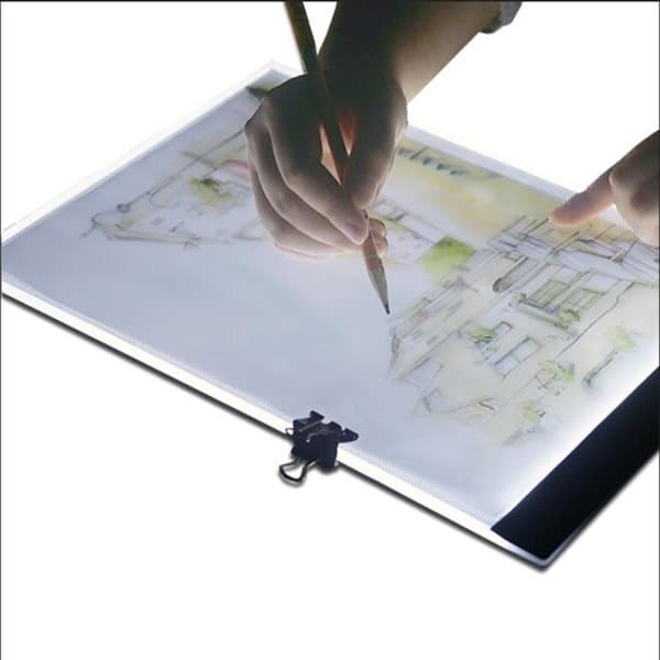Tegnebrett med LED - lys underfra i A4