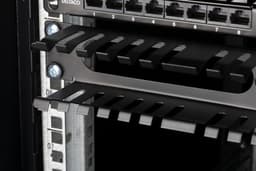 TOTEN 19"" Cable panel, 1U, finger channel, black