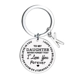 Nyckelring present till min dotter bokstaven K