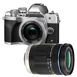 Olympus E-M10 IV kit  14-42mm EZ Sølv