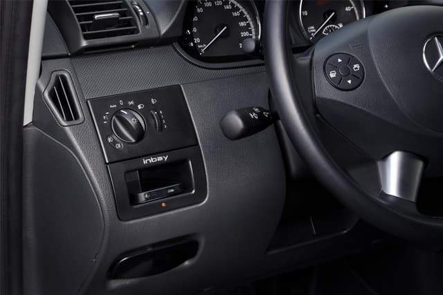Qi trådløs oplader - OEM design - Mercedes Vito/Viano (W639) - 10W