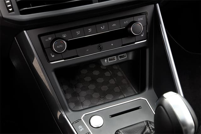 Qi trådløs oplader - OEM design - VW Polo (Aw1) 07/2019-2021 - 10W