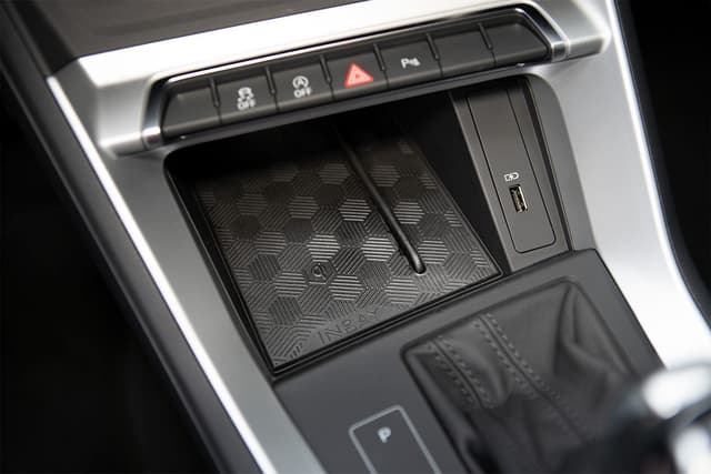 Qi trådløs oplader - OEM design - Audi Q3/Q3 Sportback 2019/20-2021 - 10W