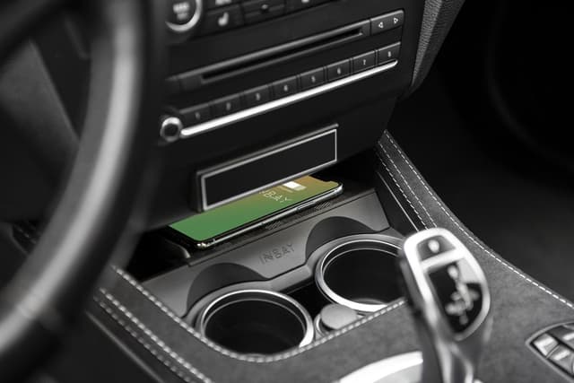 Qi trådløs oplader - OEM design - BMW X3 (F25) - 10W