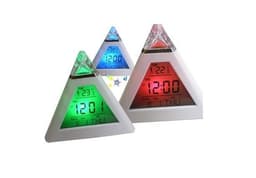 Väckarklocka pyramid (glowing LED)