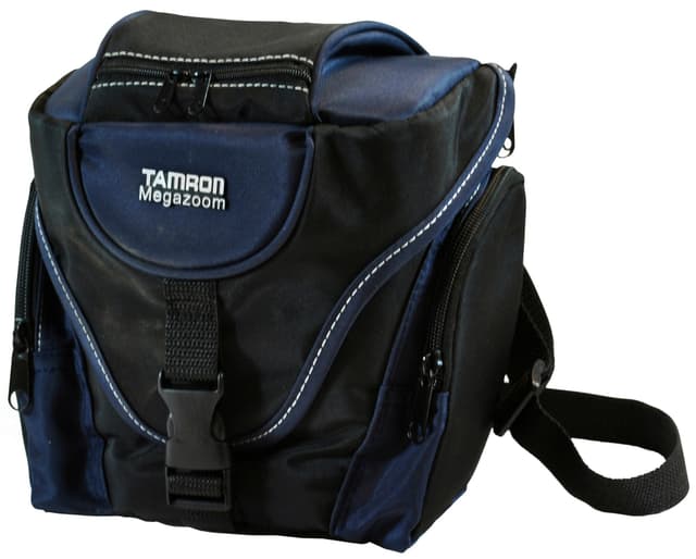 Tamron tilbehørspakke (case+ filter)