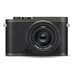 Leica Q2 Reporter