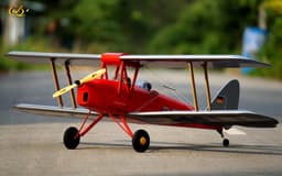 VQ Tiger Moth Red Version 1.4m GP/EP