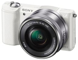 Sony A5000 järjestelmäkamera + 16-50mm PZ (valkoinen)