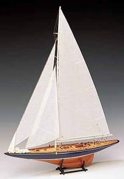Amati - Endeavour 1:35