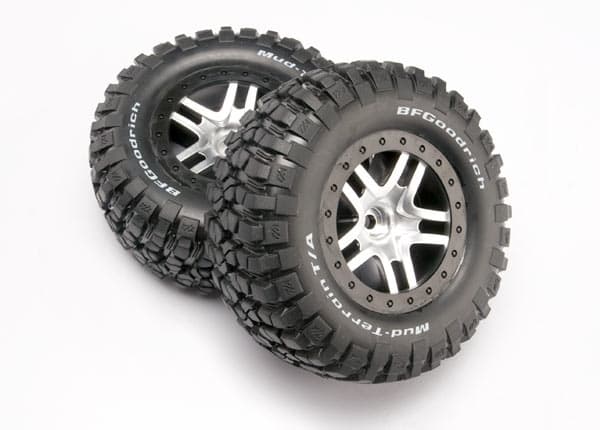TRX-5877 KM2 Mud terrain tires on wheels Slash