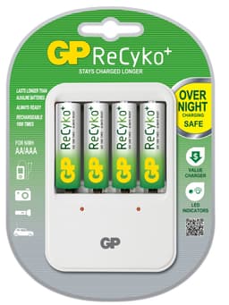 GP ReCyko pikalaturi 4x AA paristolle
