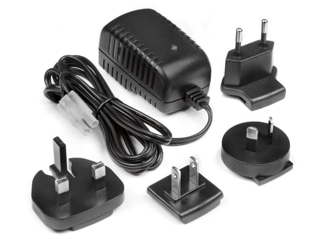 HPI Multi-Region Charger NiMH AC 100-240V