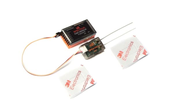 Spektrum 6250HX Flybarless FC m/4651T Mottaker