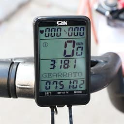 Avanceret cykelcomputer med stort display