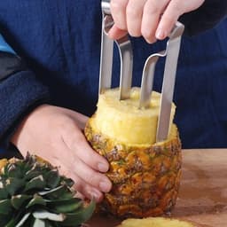 Skreller til ananas