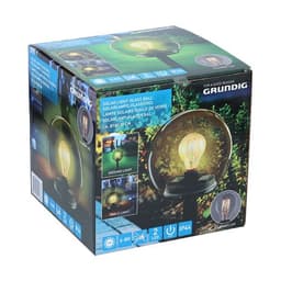 LED-lyhty aurinkokennoilla