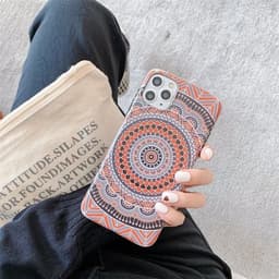 Kansi mandala kuviolla iPhone 11 Pro