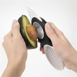 OXO, 3-i-1 avokadodelare