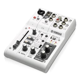 Yamaha AG03 mixer