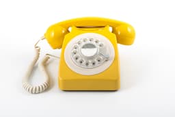 GPO 746 Retro Drejeskivetelefon - Senneps Gul