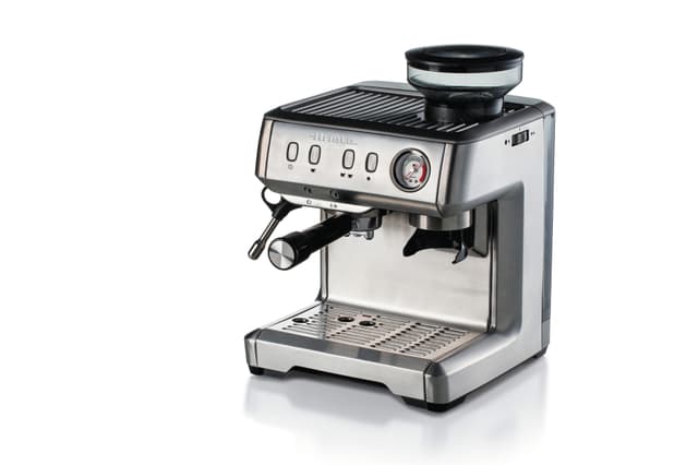 https://next-media.elkjop.com/image/dv_web_D180001002926789/425738/espressomaskine-i-metal-med-kvarn.jpg