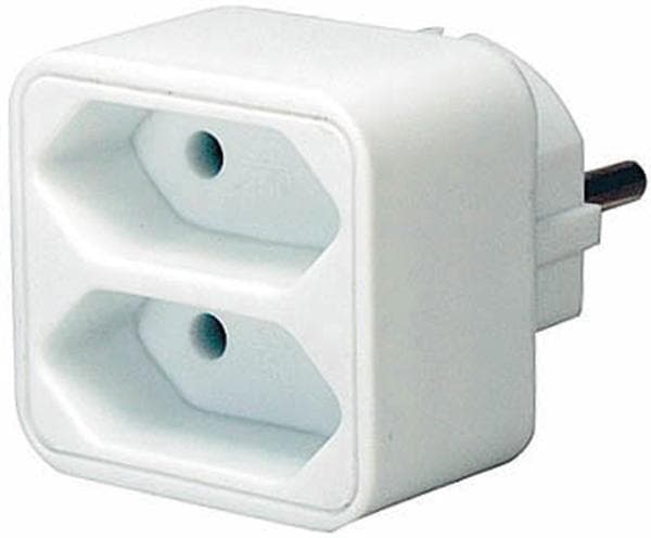 Brennenstuhl grenkontakt, 2xIEC 60906-1 stikkontakt, 1x CEE 7/7 kobling, hvit