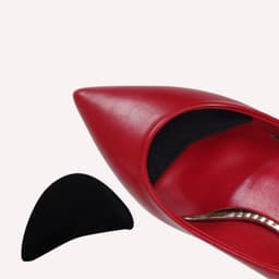 Pari varpaita suojaavia pohjallisia Beige S