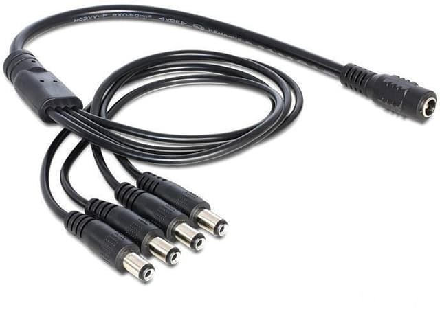 DeLOCK virtajakaja, 24V DC na -neljä 24V DC ur, 0,5m, musta