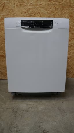 Bosch opvaskemaskine SMU46CW02S - brugt