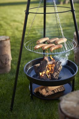 Tripod eldstad utomhus med justerbar hängande grill