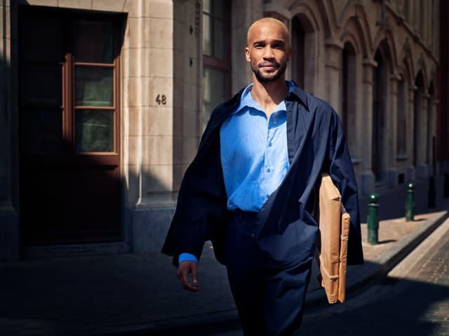 JUSTERER AUTOMATISK TID, VAND OG ENERGIFORBRUG BASERET PÅ MÆNGDEN AF VASKETØJ