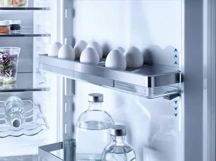 Hyldeindstilling i døren