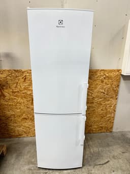 Electrolux køle/fryseskab KNT4TF33W2 - D12653 - brugt
