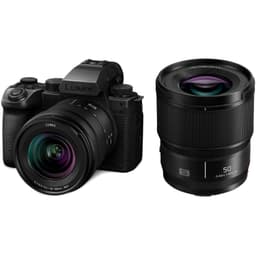 Panasonic Lumix S5 IIx 20-60mm f3.5-5.6