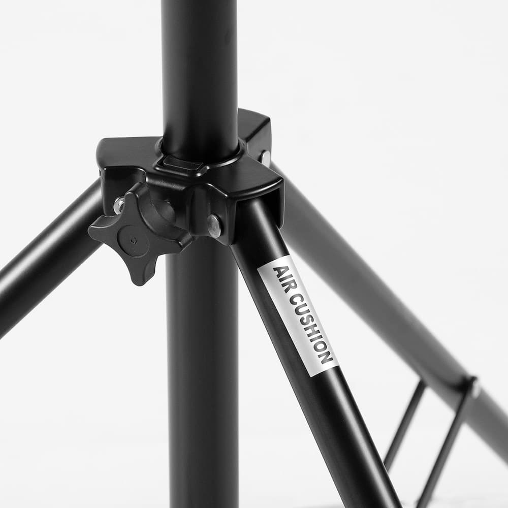 Manfrotto 209 Heavy-Duty Aluminum Tabletop Tripod Without Head Manfrotto 209 Heavy-Duty Aluminum Tabletop Tripod Without Head