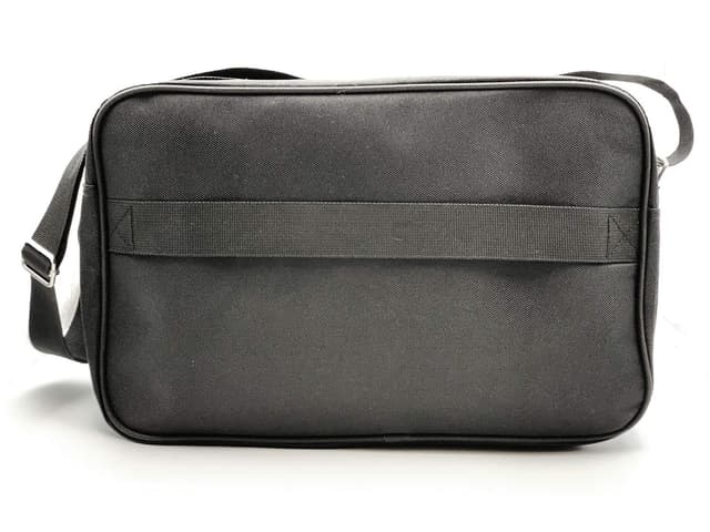 Väska 40x20x25 handbagage Ryanair och Wizz