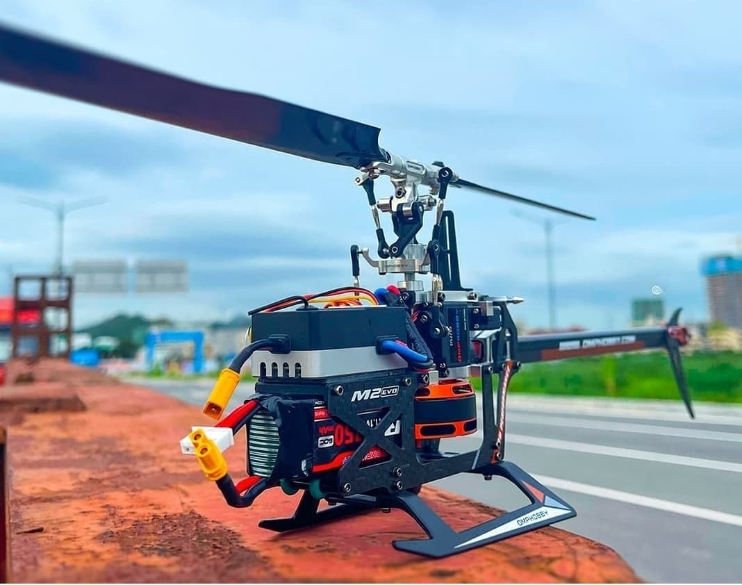 Aerografo In Fibra Di Vetro Scala EC145 (GR) Per OMP Hobby M2/EVO - Modello MH-M2EV-SE13, Nuovo