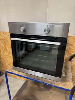 Electrolux indbygningsovn COB100X - D13750 - brugt