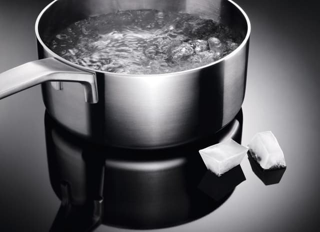 Nopea, turvallinen ja helppo tapa valmistaa ruokaa.