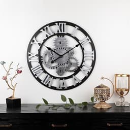 Väggklocka i trä med Romerska Siffror -  58cm Silver