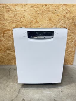 Bosch opvaskemaskine SMU46CW02S - brugt