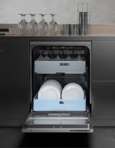 Joustava kaksikorijärjestelmä