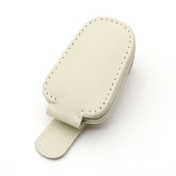 Solbrilleholder for bilsolskjerm i ekte skinn Beige