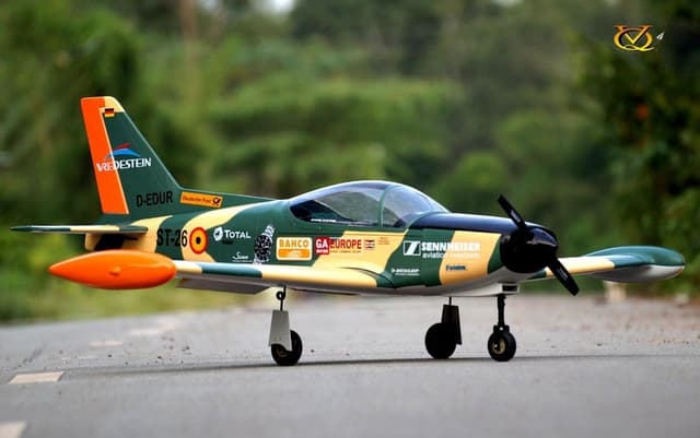 VQ Siai Marchetti SF-260 German V. 1.64m GP/EP