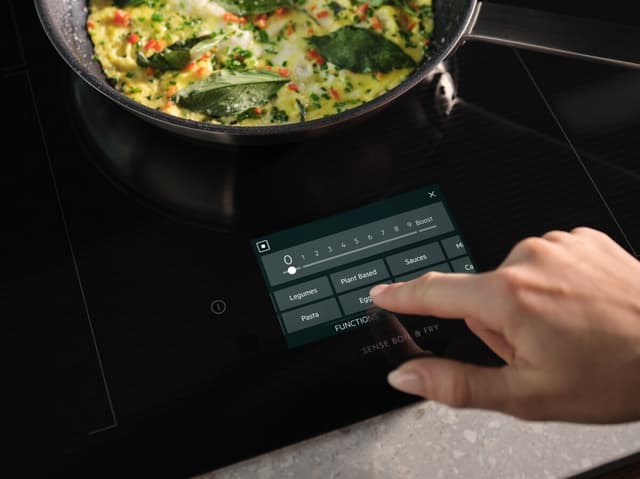 Hyödy avustavan ruoanvalmistuksen toiminnoista ja helpoista ohjeista